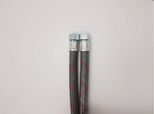 Lade das Bild in den Galerie-Viewer, Panzerschlauch in 1/2 zoll mit Überwurfmutter Innen Ø 16 mm